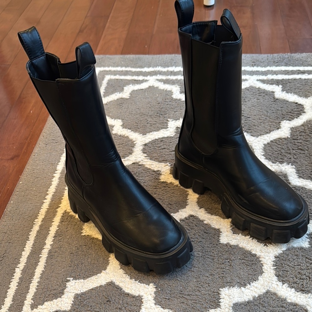 Sleek Black Chunky Boots